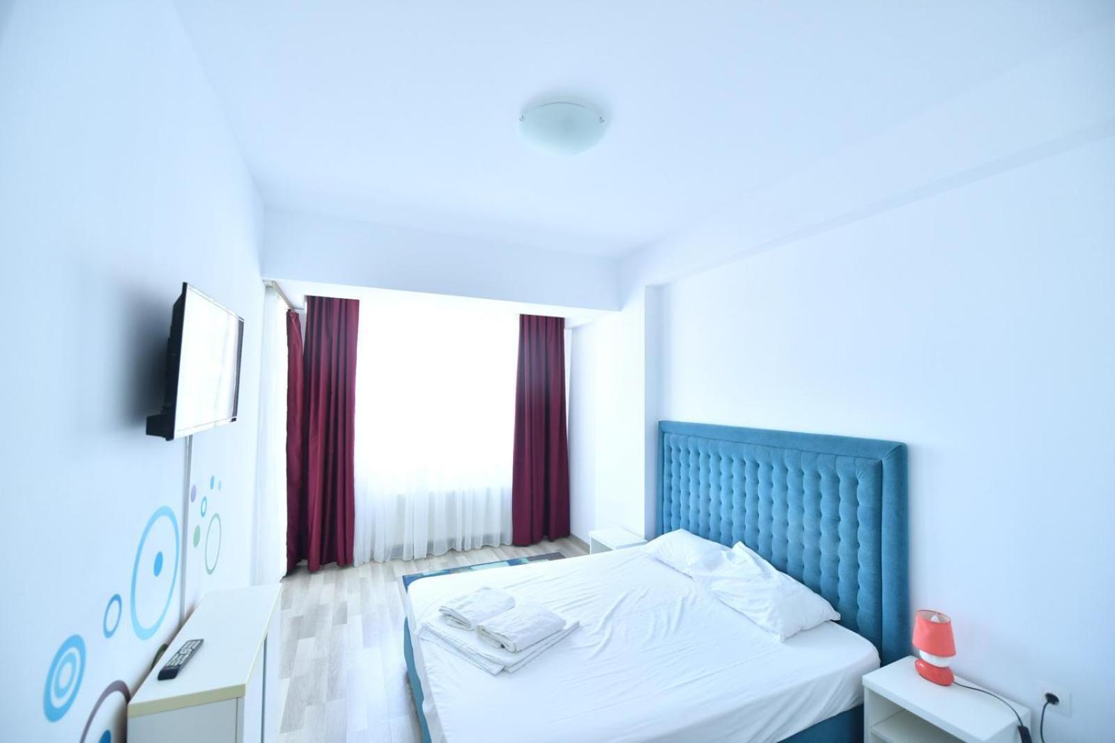 Loft Summerland Apartment